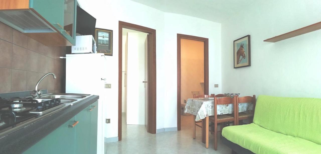 Villa Rossini Valledoria  Buitenkant foto